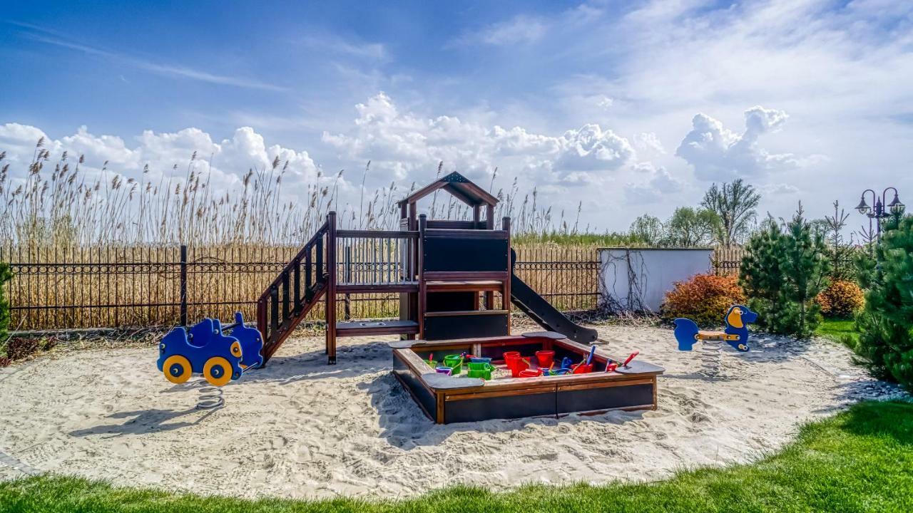Perla Mare Apartamenty Krynica Morska Kültér fotó